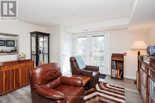 105 - 25 King Street, Kawartha Lakes (Lindsay), ON - Indoor Photo Showing Living Room