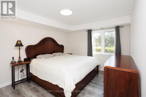 105 - 25 King Street, Kawartha Lakes (Lindsay), ON - Indoor Photo Showing Bedroom