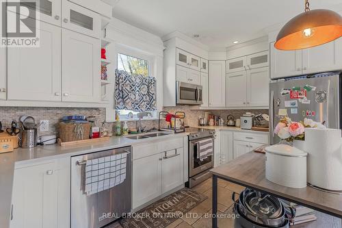 2087 Governors Road, Hamilton, ON - Indoor Photo Showing Kitchen With Double Sink