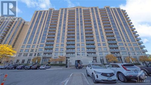 18 Mondeo Drive Unit#922, Toronto, ON - Outdoor With Facade