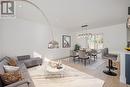 4379 Longmoor Drive, Burlington, ON  - Indoor Photo Showing Living Room 