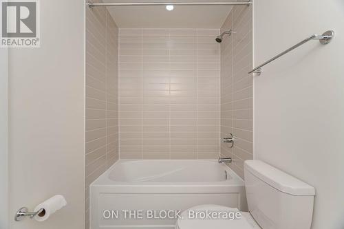 208 - 345 Wheat Boom Drive, Oakville, ON - Indoor Photo Showing Bathroom