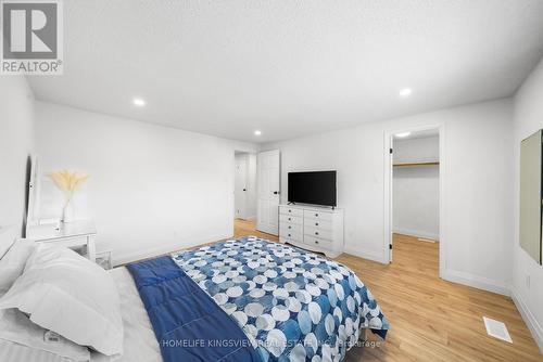 58 - 1552 Lancaster Drive, Oakville, ON - Indoor Photo Showing Bedroom