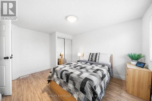 58 - 1552 Lancaster Drive, Oakville, ON - Indoor Photo Showing Bedroom