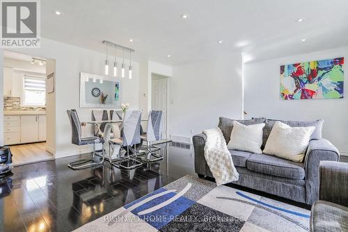 1 - 413 Bairstow Crescent, Waterloo, ON - Indoor Photo Showing Living Room