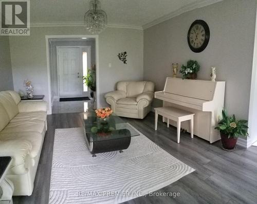 3109 12Th Line E, Trent Hills, ON - Indoor Photo Showing Living Room