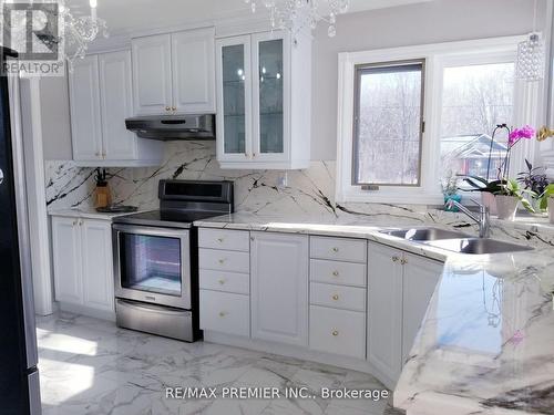 3109 12Th Line E, Trent Hills, ON - Indoor Photo Showing Kitchen With Double Sink