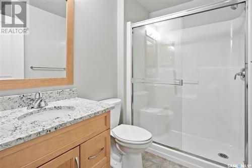 111 1015 Moss Avenue, Saskatoon, SK - Indoor Photo Showing Bathroom