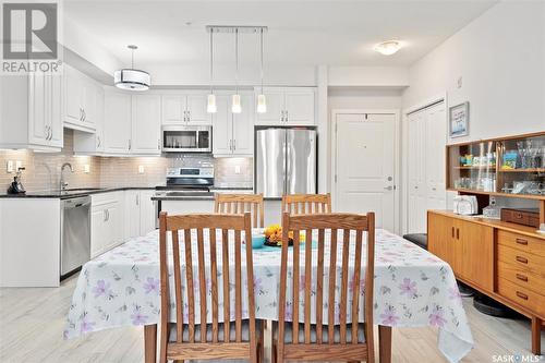 215 1015 Moss Avenue, Saskatoon, SK - Indoor Photo Showing Kitchen With Stainless Steel Kitchen