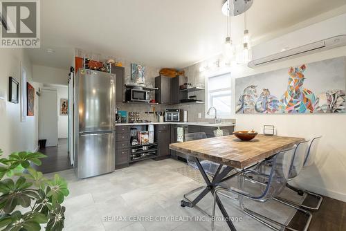 Kitchen and dining area - E40 - 4340 Cromarty Drive N, Thames Centre (Mossley), ON - Indoor