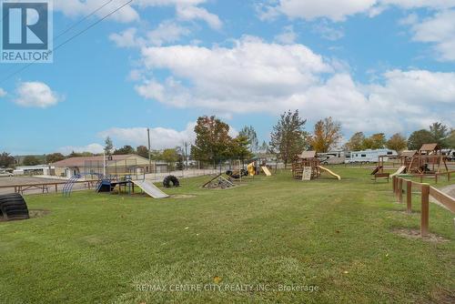 play ground - E40 - 4340 Cromarty Drive N, Thames Centre (Mossley), ON - Outdoor With View