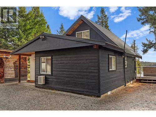 5033 Lauder Road, Merritt, BC - Outdoor With Exterior