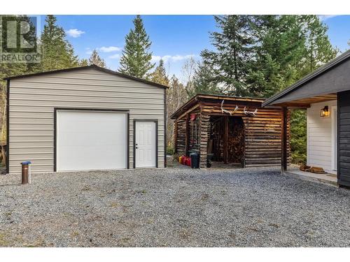 5033 Lauder Road, Merritt, BC - Outdoor