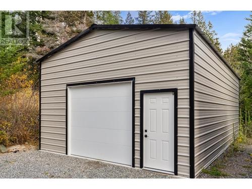 5033 Lauder Road, Merritt, BC - Outdoor With Exterior