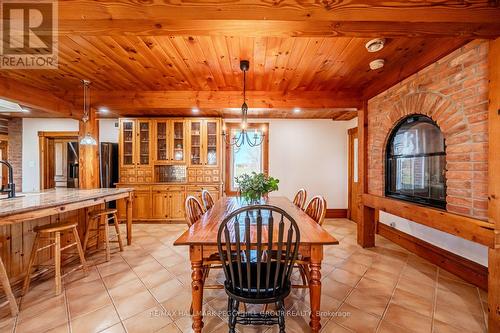 8464 6Th Line, Essa, ON - Indoor Photo Showing Dining Room