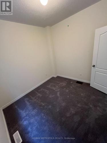 128 Hawkins Street, Georgina, ON - Indoor Photo Showing Other Room