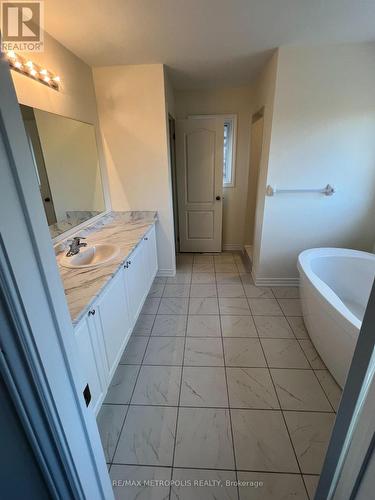 128 Hawkins Street, Georgina, ON - Indoor Photo Showing Bathroom