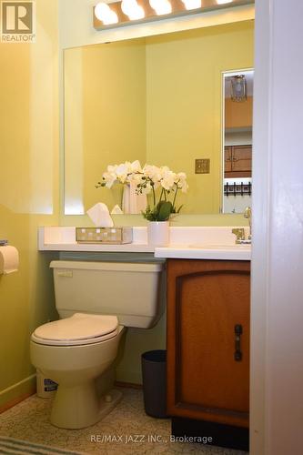 39 Kidron Valley Drive, Toronto (Mount Olive-Silverstone-Jamestown), ON - Indoor Photo Showing Bathroom