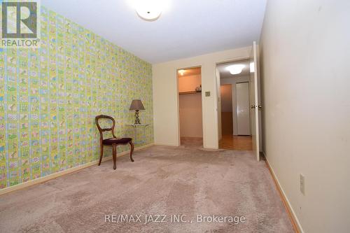 39 Kidron Valley Drive, Toronto (Mount Olive-Silverstone-Jamestown), ON - Indoor Photo Showing Other Room