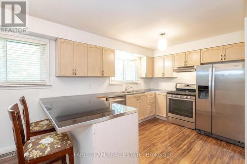 2900 Lakeshore Road E, Oro-Medonte, ON - Indoor Photo Showing Kitchen With Double Sink