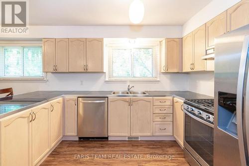 2900 Lakeshore Road E, Oro-Medonte, ON - Indoor Photo Showing Kitchen With Double Sink