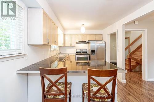 2900 Lakeshore Road E, Oro-Medonte, ON - Indoor Photo Showing Kitchen