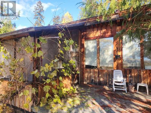 1505 Inonoaklin Valley Road, Edgewood, BC - Outdoor