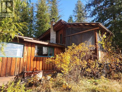 1505 Inonoaklin Valley Road, Edgewood, BC - Outdoor