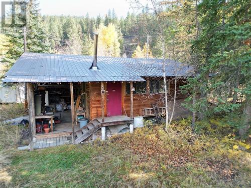 1505 Inonoaklin Valley Road, Edgewood, BC - Outdoor