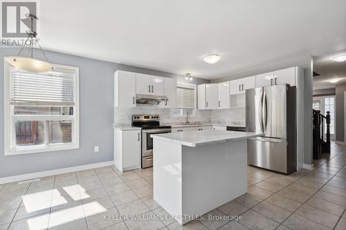 832 Oakcrossing Road, London, ON - Indoor Photo Showing Kitchen