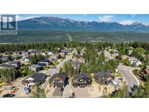 1538 Cedar Street, Golden, BC - Outdoor With View