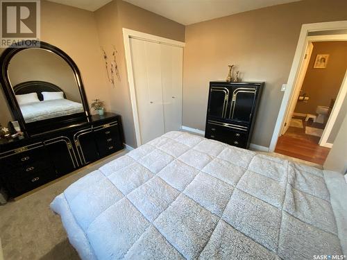 15 Redwood Drive, Yorkton, SK - Indoor Photo Showing Bedroom