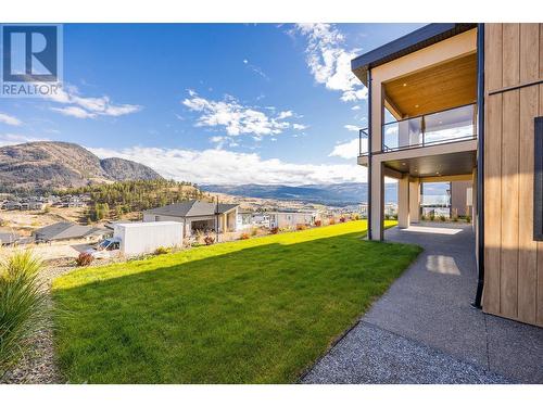 989 Loseth Drive, Kelowna, BC - Outdoor With View