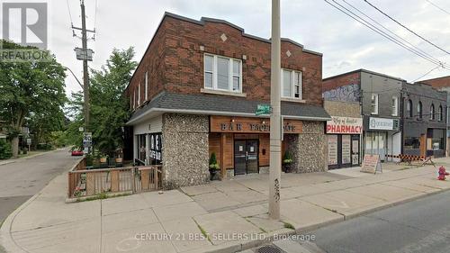 1123 Main Street E, Hamilton, ON - Outdoor