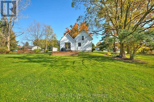 1910 Balfour Street, Pelham, ON - Outdoor