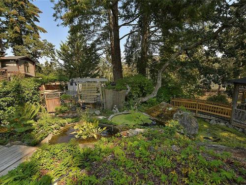 2582 Rainville Rd, Langford, BC 