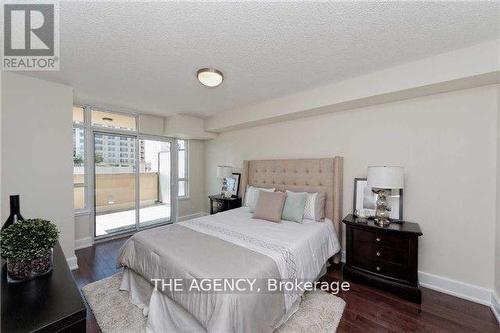 706 - 676 Sheppard Avenue E, Toronto, ON - Indoor Photo Showing Bedroom