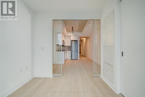 210 - 195 Mccaul Street, Toronto, ON - Indoor