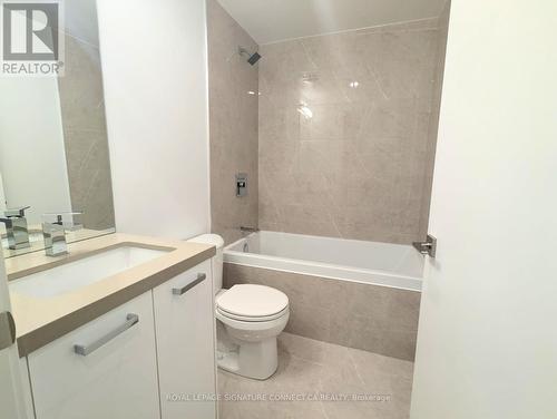 210 - 195 Mccaul Street, Toronto, ON - Indoor Photo Showing Bathroom