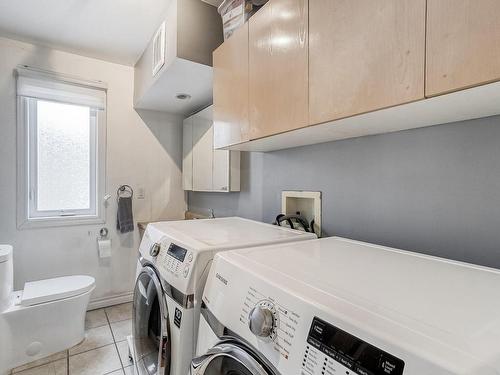 Laundry room - 990 9E Avenue, Laval (Fabreville), QC - Indoor Photo Showing Laundry Room