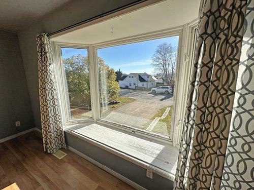 165 Mckirdy Ave, Nipigon, ON - Indoor Photo Showing Other Room