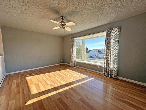 165 Mckirdy Ave, Nipigon, ON - Indoor Photo Showing Other Room