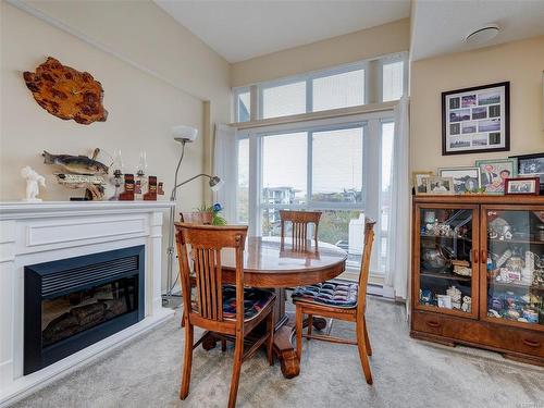 406-9840 Fifth St, Sidney, BC - Indoor With Fireplace