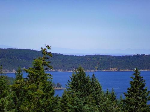 Lot 19 Suneagle Dr, Salt Spring, BC 