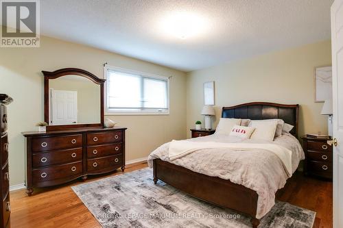 3214 Pilcom Crescent, Mississauga, ON - Indoor Photo Showing Bedroom