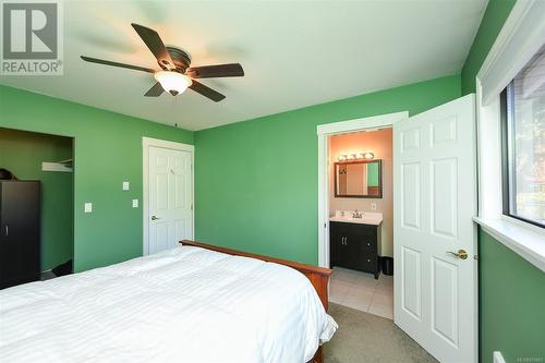 2708 Paula Pl, Courtenay, BC - Indoor Photo Showing Bedroom