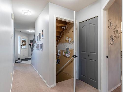 16-2655 Westsyde Rd, Kamloops, BC - Indoor Photo Showing Other Room