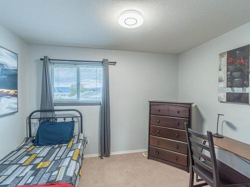 16-2655 Westsyde Rd, Kamloops, BC - Indoor Photo Showing Bedroom