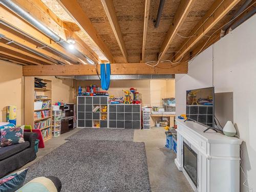 16-2655 Westsyde Rd, Kamloops, BC - Indoor Photo Showing Basement