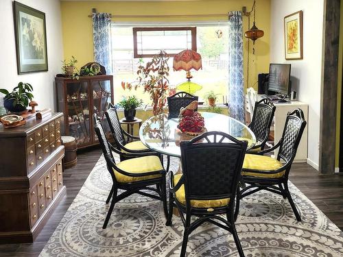 3056 Harmon Road, Clearwater, BC - Indoor Photo Showing Dining Room